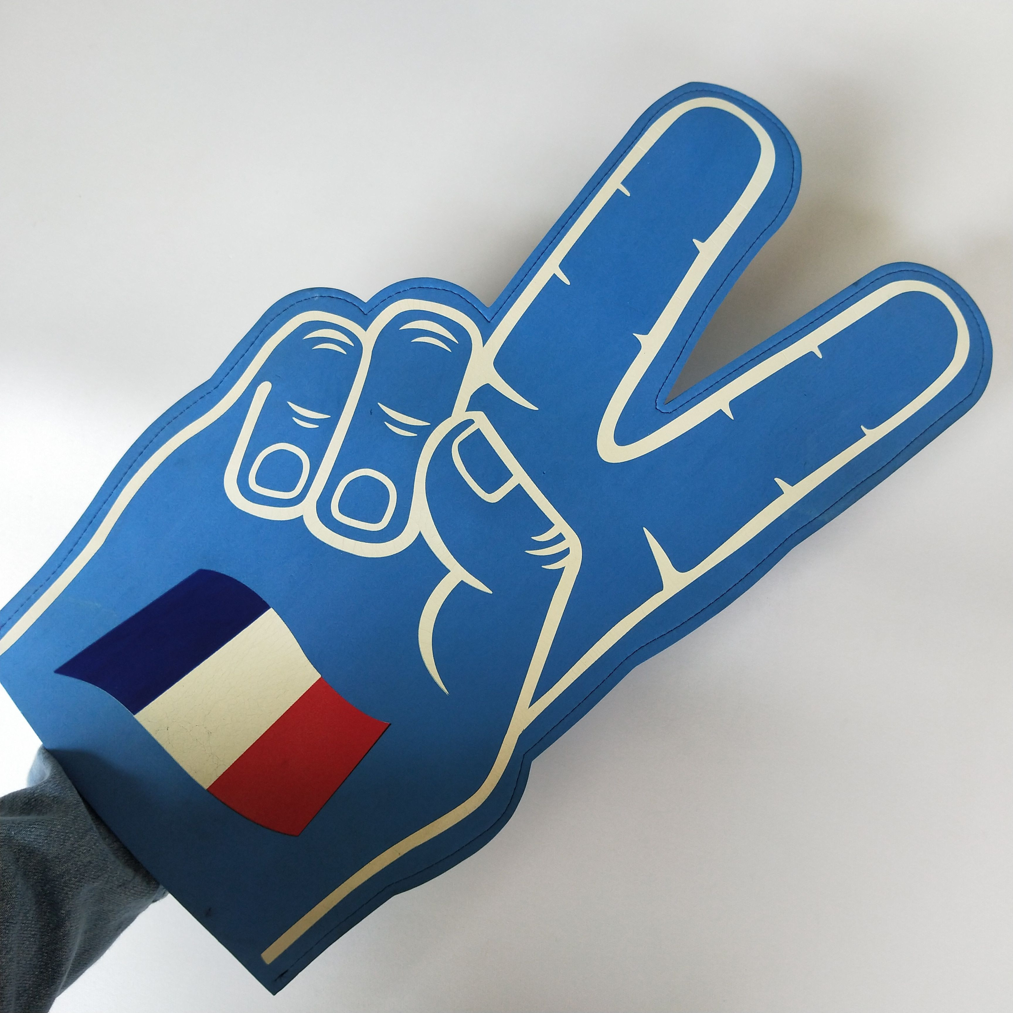 France Foam Hands